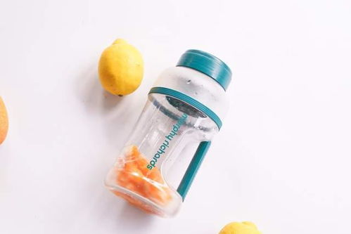 夏季告别奶茶店，摩飞榨汁桶上手实测 在家轻松制作美味饮品